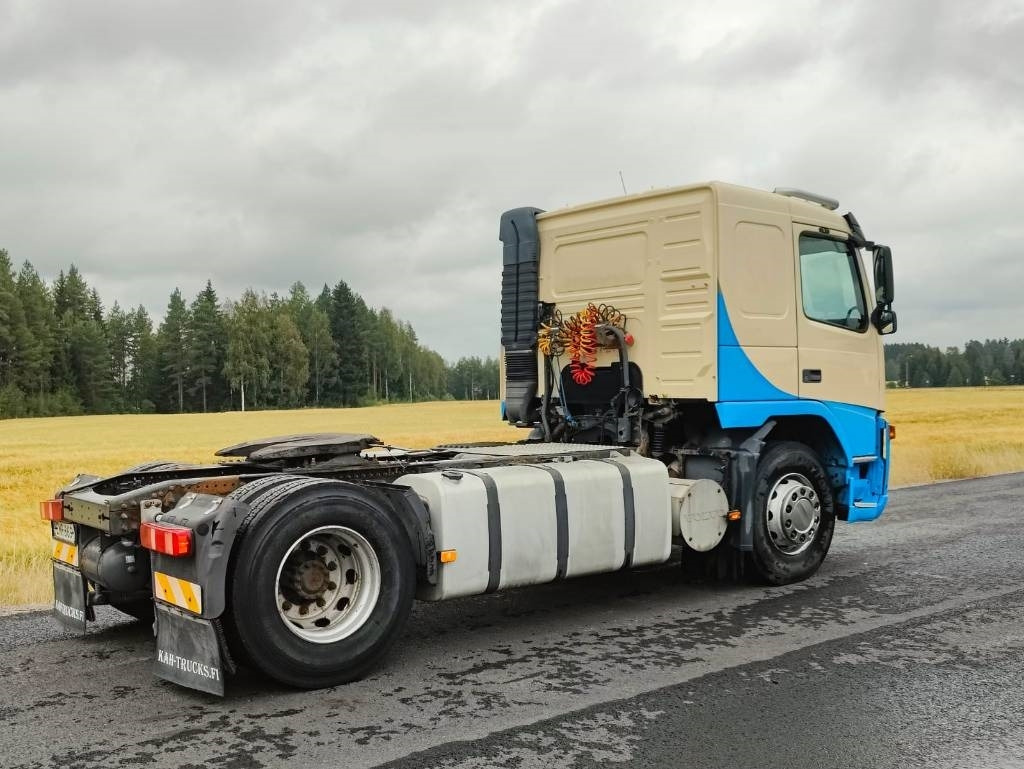 Volvo FM 9 - شاحنة جرار: صور 3 Volvo FM 9 - شاحنة جرار: صور 3