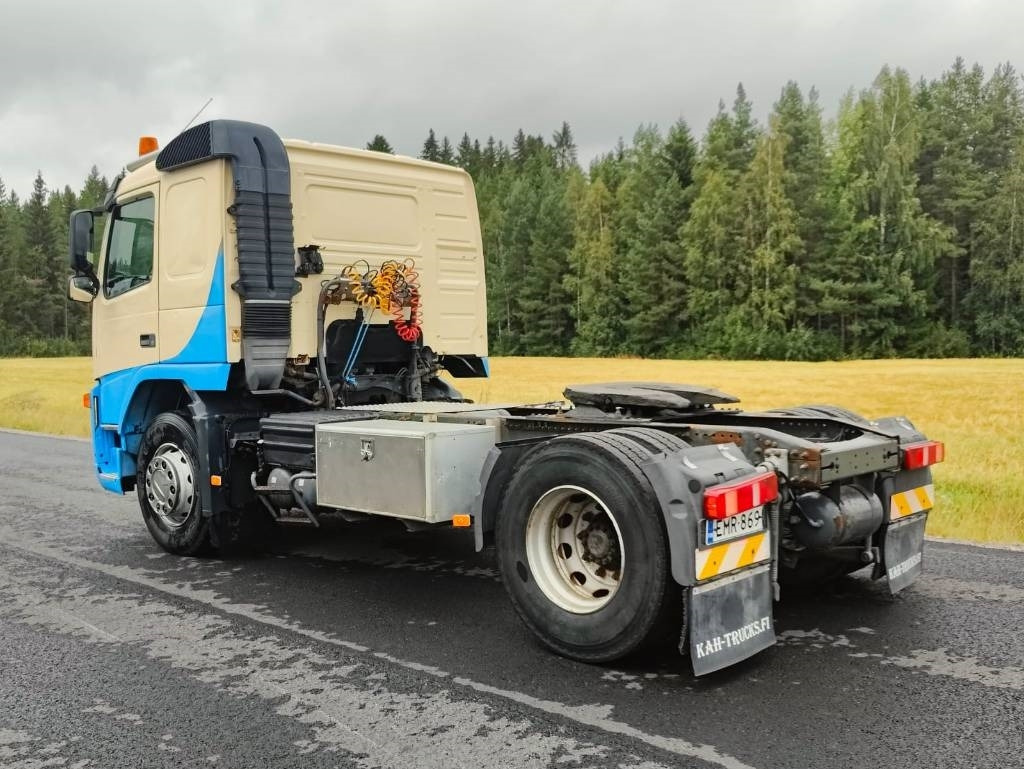 Volvo FM 9 - شاحنة جرار: صور 4 Volvo FM 9 - شاحنة جرار: صور 4