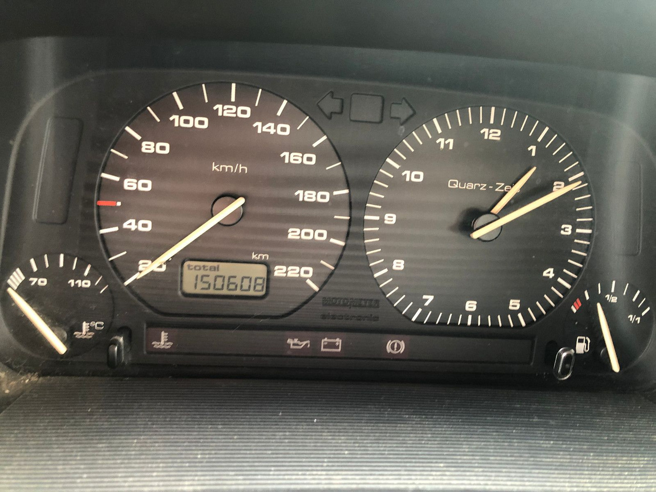 سيدان Volkswagen Golf 1.8 GL Klima: صور 13 سيدان Volkswagen Golf 1.8 GL Klima: صور 13