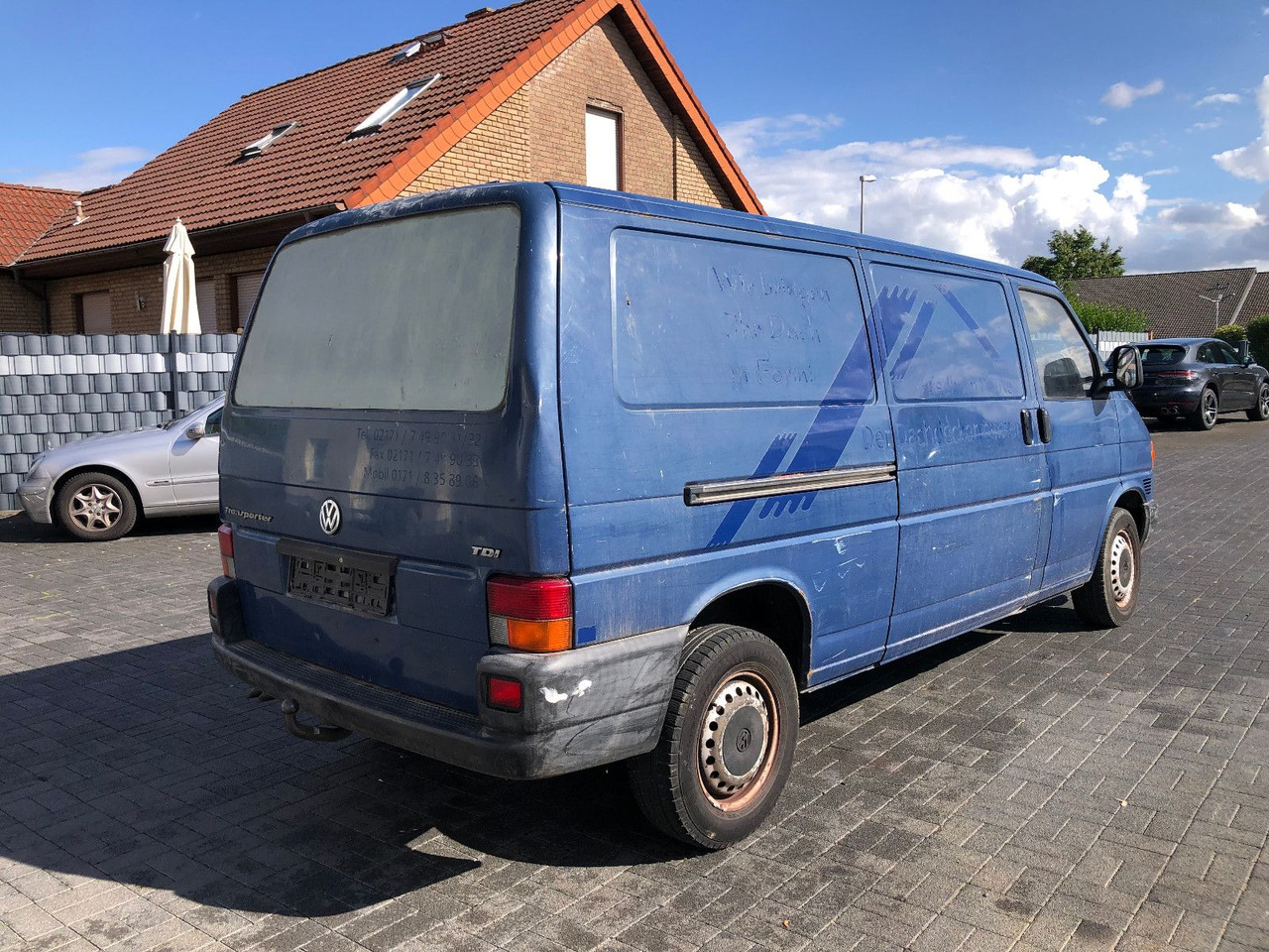 Volkswagen T4 2.5 TDI Lang - فان المدمجة: صور 2 Volkswagen T4 2.5 TDI Lang - فان المدمجة: صور 2