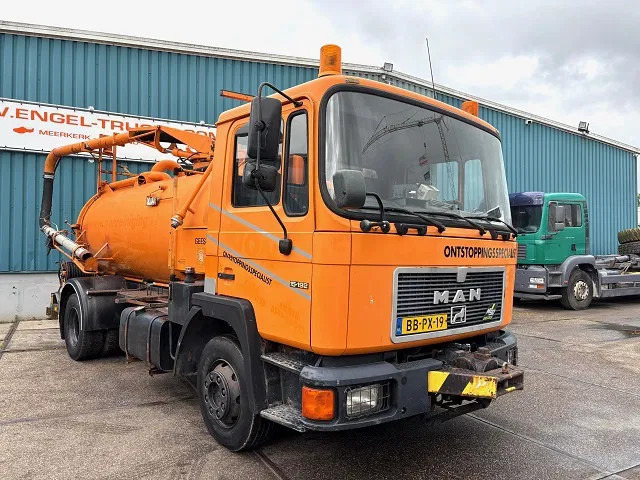 MAN F 15.192 (6-CILINDER) WITH GEESINK VACUUM TANK (MANUAL GEARBOX / P.T.O.) ORIGINAL DUTCH TRUCK - فراغ شاحنة: صور 2 MAN F 15.192 (6-CILINDER) WITH GEESINK VACUUM TANK (MANUAL GEARBOX / P.T.O.) ORIGINAL DUTCH TRUCK - فراغ شاحنة: صور 2
