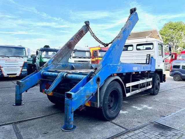 MAN F 18.232 (6 CILINDER) M90 WITH TELESCOPIC CONTAINER SYSTEM (8 GEARS MANUAL GEARBOX / EURO 1 (MECHANICAL PUMP AND INJECTORS)) - شاحنات قابلة للفك شاحنة: صور 3 MAN F 18.232 (6 CILINDER) M90 WITH TELESCOPIC CONTAINER SYSTEM (8 GEARS MANUAL GEARBOX / EURO 1 (MECHANICAL PUMP AND INJECTORS)) - شاحنات قابلة للفك شاحنة: صور 3