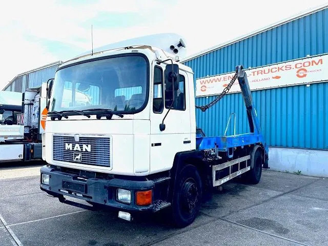 MAN F 18.232 (6 CILINDER) M90 WITH TELESCOPIC CONTAINER SYSTEM (8 GEARS MANUAL GEARBOX / EURO 1 (MECHANICAL PUMP AND INJECTORS)) - شاحنات قابلة للفك شاحنة: صور 1 MAN F 18.232 (6 CILINDER) M90 WITH TELESCOPIC CONTAINER SYSTEM (8 GEARS MANUAL GEARBOX / EURO 1 (MECHANICAL PUMP AND INJECTORS)) - شاحنات قابلة للفك شاحنة: صور 1