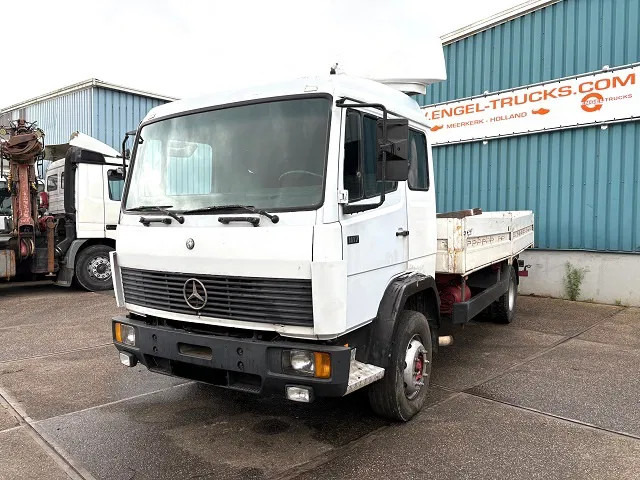 Mercedes-Benz 1117 K 6-CILINDER SLEEPERCAB (8 WHEEL NUTS / FULL STEEL SUSPENSION / MANUAL GEARBOX) - شاحنات مسطحة: صور 1 Mercedes-Benz 1117 K 6-CILINDER SLEEPERCAB (8 WHEEL NUTS / FULL STEEL SUSPENSION / MANUAL GEARBOX) - شاحنات مسطحة: صور 1