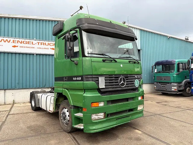 Mercedes-Benz Actros 1848 V8 MEGASPACE (EPS WITH CLUTCH (3 PEDALS) / REDUCTION AXLE / FRIDGE / ETC.) - شاحنة جرار: صور 2 Mercedes-Benz Actros 1848 V8 MEGASPACE (EPS WITH CLUTCH (3 PEDALS) / REDUCTION AXLE / FRIDGE / ETC.) - شاحنة جرار: صور 2