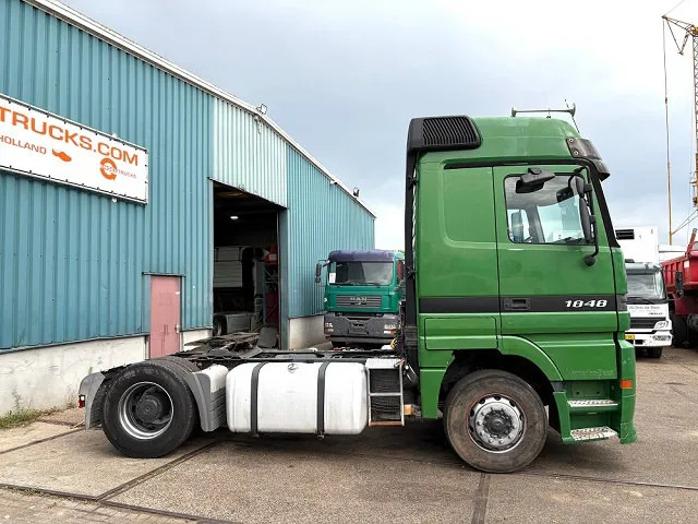Mercedes-Benz Actros 1848 V8 MEGASPACE (EPS WITH CLUTCH (3 PEDALS) / REDUCTION AXLE / FRIDGE / ETC.) - شاحنة جرار: صور 4 Mercedes-Benz Actros 1848 V8 MEGASPACE (EPS WITH CLUTCH (3 PEDALS) / REDUCTION AXLE / FRIDGE / ETC.) - شاحنة جرار: صور 4