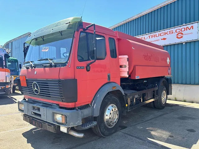 Mercedes-Benz SK 1726 (ORIGINAL GERMAN) 13.500 LITER TANK TRUCK (ZF16 MANUAL GEARBOX / FULL STEEL SUSPENSION / REDUCTION AXLE / ANALOG COUNTER - شاحنة صهريج: صور 1 Mercedes-Benz SK 1726 (ORIGINAL GERMAN) 13.500 LITER TANK TRUCK (ZF16 MANUAL GEARBOX / FULL STEEL SUSPENSION / REDUCTION AXLE / ANALOG COUNTER - شاحنة صهريج: صور 1