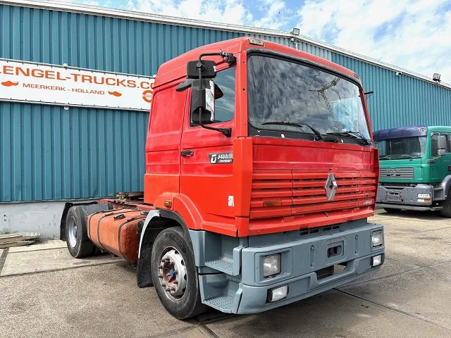 Renault G340 Manager 4x2 TRACTOR (MECHANICAL PUMP & INJECTORS / ZF MANUAL GEARBOX / REDUCTIONS AXLE) - شاحنة جرار: صور 2 Renault G340 Manager 4x2 TRACTOR (MECHANICAL PUMP & INJECTORS / ZF MANUAL GEARBOX / REDUCTIONS AXLE) - شاحنة جرار: صور 2