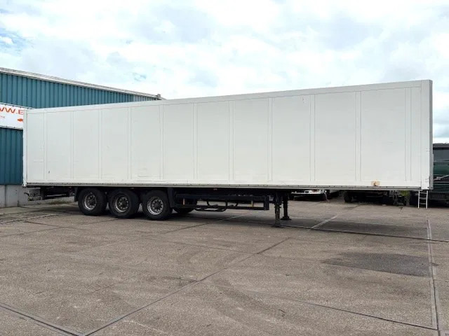 Schmitz Cargobull SKO 24 DOUBLE STOCK CLOSED BOX (BPW-AXLES / DRUM BRAKS / ABS-EBS BRAKES) - بصندوق مغلق نصف مقطورة: صور 4 Schmitz Cargobull SKO 24 DOUBLE STOCK CLOSED BOX (BPW-AXLES / DRUM BRAKS / ABS-EBS BRAKES) - بصندوق مغلق نصف مقطورة: صور 4