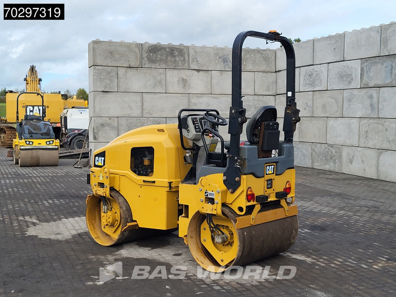 Caterpillar CB2.7 - مدحلة: صور 2 Caterpillar CB2.7 - مدحلة: صور 2