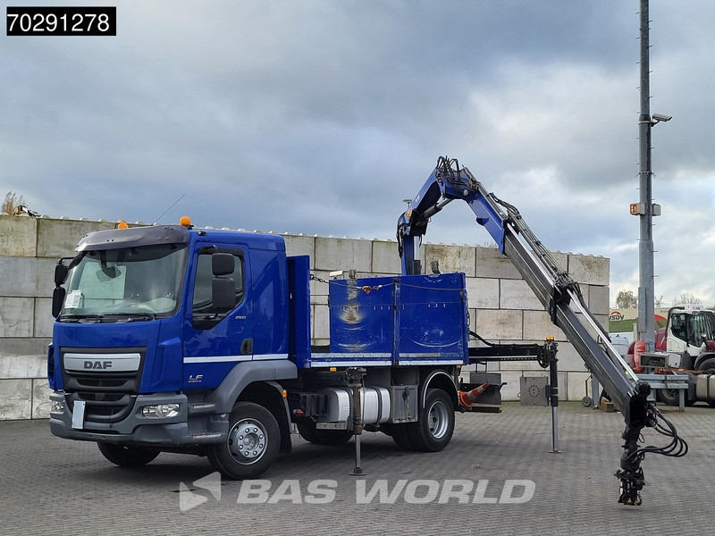 DAF LF 260 LF 4X2 Hiab 111 B-2 HIDUO Crane Kran Remote control Automatic ACC Euro 6 - شاحنات مسطحة, شاحنة كرين: صور 3 DAF LF 260 LF 4X2 Hiab 111 B-2 HIDUO Crane Kran Remote control Automatic ACC Euro 6 - شاحنات مسطحة, شاحنة كرين: صور 3