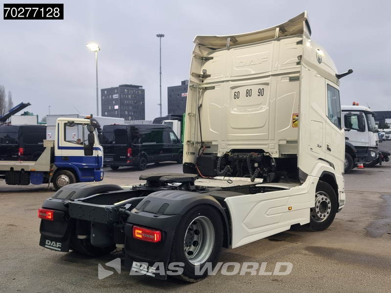 DAF XF 450 4X2 Retarder ADR ACC MirrorCam - شاحنة جرار: صور 5 DAF XF 450 4X2 Retarder ADR ACC MirrorCam - شاحنة جرار: صور 5