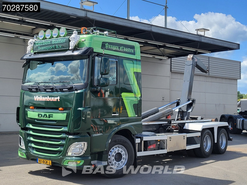DAF XF 460 XF 6X2 NL-Truck VDL S-25-6400 Hooklift Liftaxle Manual Navi ACC Euro 6 - شاحنة ذات الخطاف: صور 3 DAF XF 460 XF 6X2 NL-Truck VDL S-25-6400 Hooklift Liftaxle Manual Navi ACC Euro 6 - شاحنة ذات الخطاف: صور 3