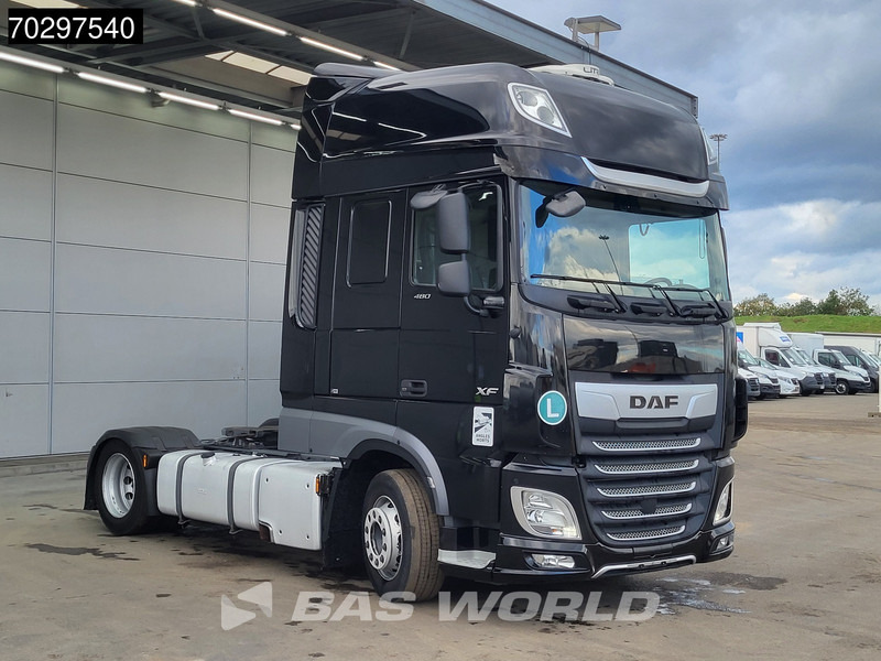 DAF XF 480 4X2 Mega Standklima ACC Euro 6 - شاحنة جرار: صور 3 DAF XF 480 4X2 Mega Standklima ACC Euro 6 - شاحنة جرار: صور 3
