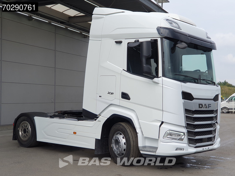 DAF XF 480 4X2 Retarder 2xTanks LED ACC Standklima Euro 6 - شاحنة جرار: صور 3 DAF XF 480 4X2 Retarder 2xTanks LED ACC Standklima Euro 6 - شاحنة جرار: صور 3
