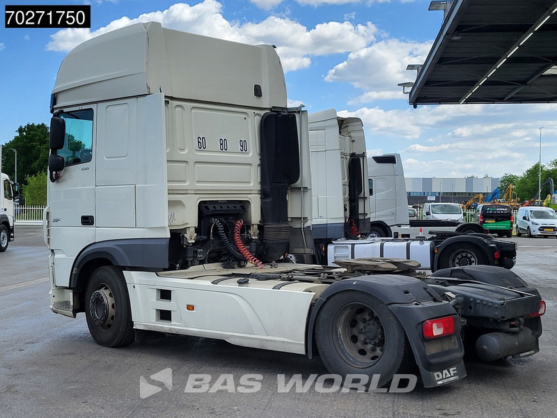 DAF XF 530 4X2 BROKEN ENGINE! Retarder Standklima ACC Euro 6 - شاحنة جرار: صور 2 DAF XF 530 4X2 BROKEN ENGINE! Retarder Standklima ACC Euro 6 - شاحنة جرار: صور 2