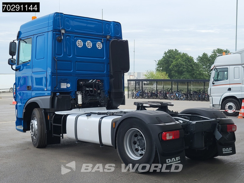 DAF XF 530 4X2 Retarder Standklima Euro 6 - شاحنة جرار: صور 2 DAF XF 530 4X2 Retarder Standklima Euro 6 - شاحنة جرار: صور 2
