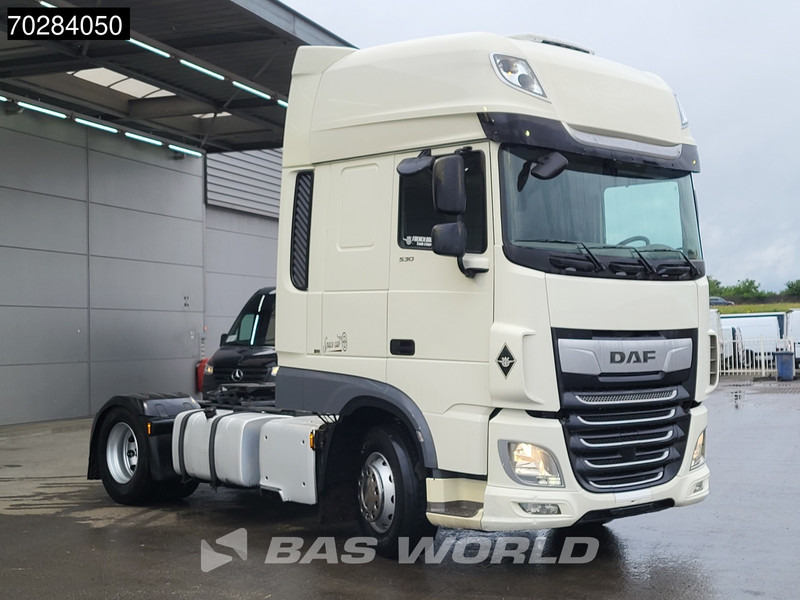DAF XF 530 4X2 SSC Retarder 2x Tanks Standklima ACC Euro 6 - شاحنة جرار: صور 3 DAF XF 530 4X2 SSC Retarder 2x Tanks Standklima ACC Euro 6 - شاحنة جرار: صور 3