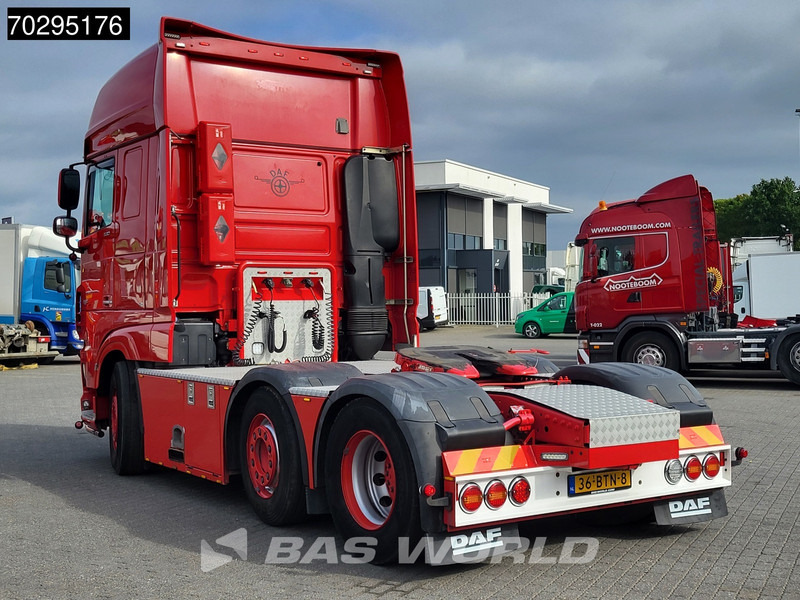 DAF XF 530 6X2 Special Interior! NL-Truck SSC Lift+Lenkachse ACC Navi Euro 6 - شاحنة جرار: صور 2 DAF XF 530 6X2 Special Interior! NL-Truck SSC Lift+Lenkachse ACC Navi Euro 6 - شاحنة جرار: صور 2
