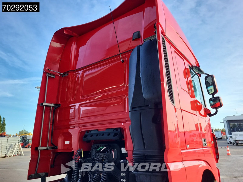 DAF XF 530 XF 4X2 NL-Truck SSC ACC Standklima Euro 6 - شاحنة جرار: صور 5 DAF XF 530 XF 4X2 NL-Truck SSC ACC Standklima Euro 6 - شاحنة جرار: صور 5