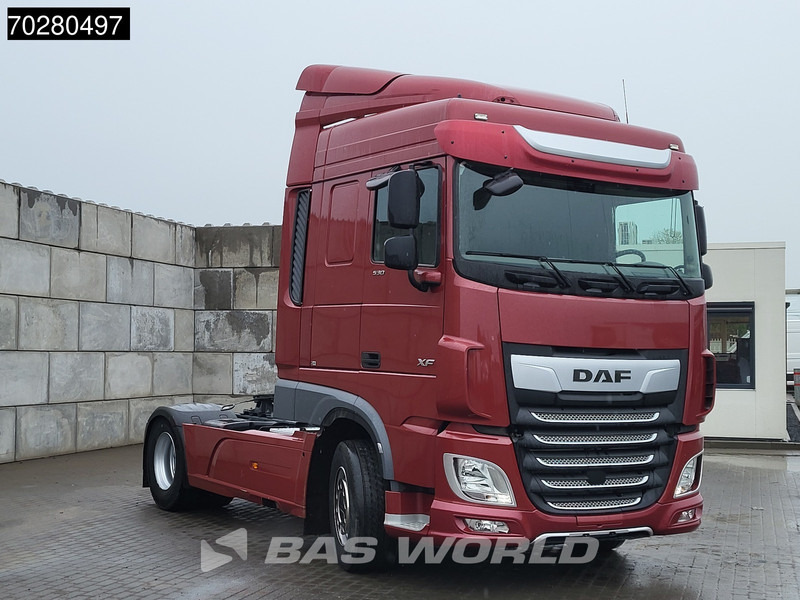 DAF XF 530 XF 4X2 Retarder ACC Standklima Euro 6 - شاحنة جرار: صور 3 DAF XF 530 XF 4X2 Retarder ACC Standklima Euro 6 - شاحنة جرار: صور 3