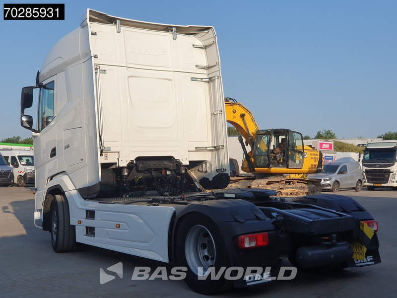 DAF XG 480 4X2 Retarder 2x Tanks Standklima ACC LED - شاحنة جرار: صور 2 DAF XG 480 4X2 Retarder 2x Tanks Standklima ACC LED - شاحنة جرار: صور 2