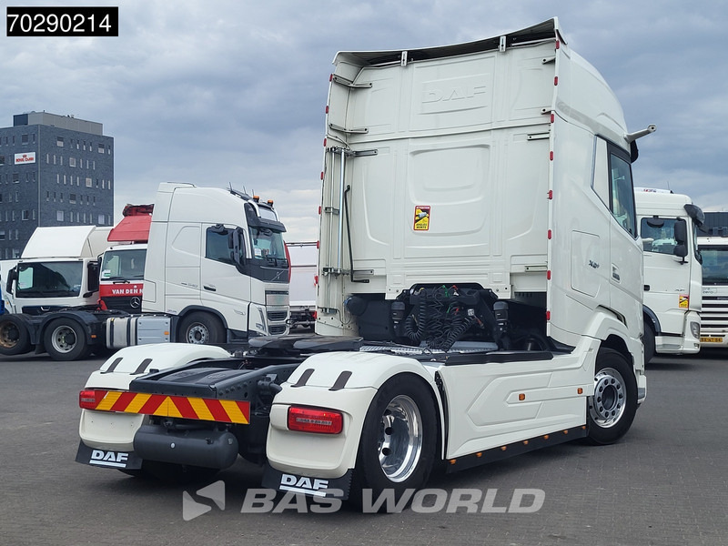 DAF XG+ 530 4X2 Retarder 2x Tanks Standklima Leather Alcoa's - شاحنة جرار: صور 5 DAF XG+ 530 4X2 Retarder 2x Tanks Standklima Leather Alcoa's - شاحنة جرار: صور 5