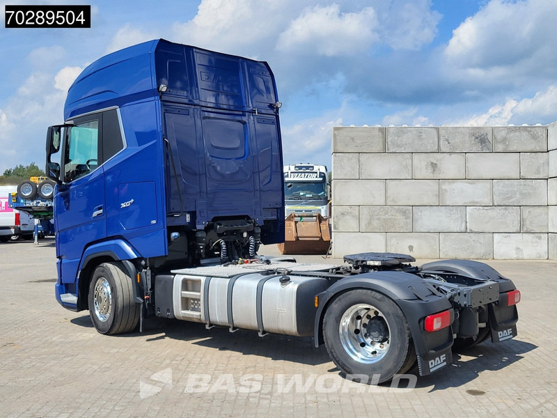 DAF XG+ 530 4X2 Retarder PTO Standklima Alcoa ACC LED Euro 6 - شاحنة جرار: صور 2 DAF XG+ 530 4X2 Retarder PTO Standklima Alcoa ACC LED Euro 6 - شاحنة جرار: صور 2
