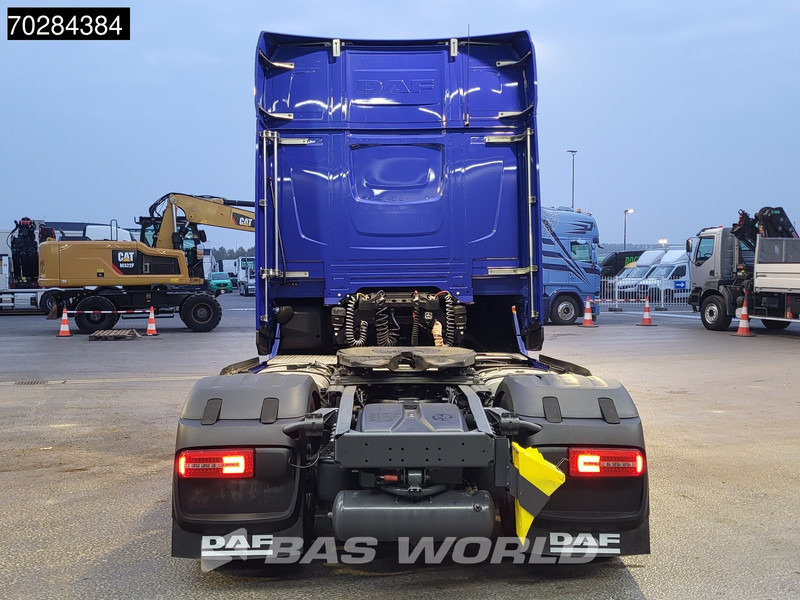 DAF XG+ 530 XG+ 4X2 Retarder 2x Tanks Alcoa's Standklima ACC - شاحنة جرار: صور 3 DAF XG+ 530 XG+ 4X2 Retarder 2x Tanks Alcoa's Standklima ACC - شاحنة جرار: صور 3