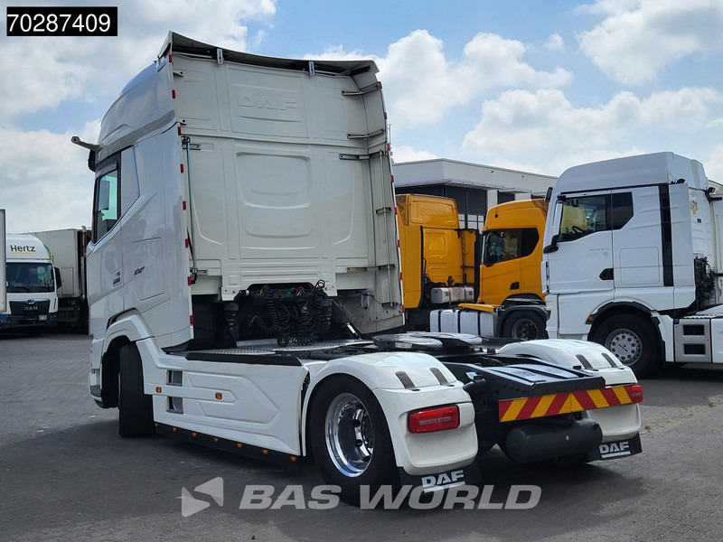 DAF XG+ 530 XG+ 4X2 Retarder 2x Tanks Standklima Leather Alcoa's - شاحنة جرار: صور 2 DAF XG+ 530 XG+ 4X2 Retarder 2x Tanks Standklima Leather Alcoa's - شاحنة جرار: صور 2