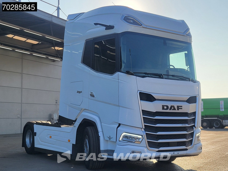 DAF XG+ 530 XG+ 4X2 XG+ Retarder MirrorCam 2xTanks Standklima ACC Navi LED Euro 6 - شاحنة جرار: صور 3 DAF XG+ 530 XG+ 4X2 XG+ Retarder MirrorCam 2xTanks Standklima ACC Navi LED Euro 6 - شاحنة جرار: صور 3