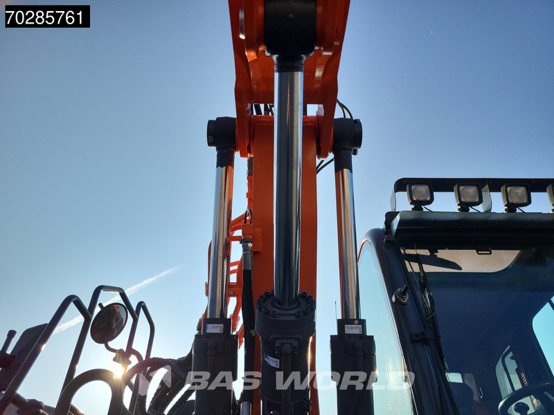 حفارة على عجلات Doosan DX165W-5 DUTCH MACHINE: صور 13