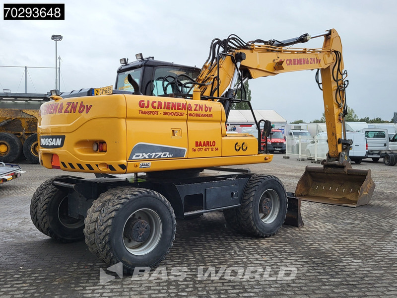 Doosan DX170 W - حفارة على عجلات: صور 5 Doosan DX170 W - حفارة على عجلات: صور 5