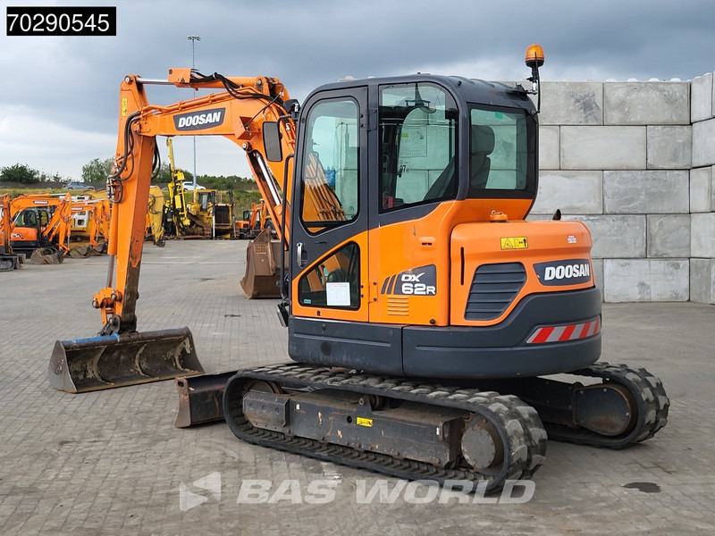 Doosan DX62 R-3 3 BUCKETS - A/C - حفارة مصغرة: صور 5 Doosan DX62 R-3 3 BUCKETS - A/C - حفارة مصغرة: صور 5