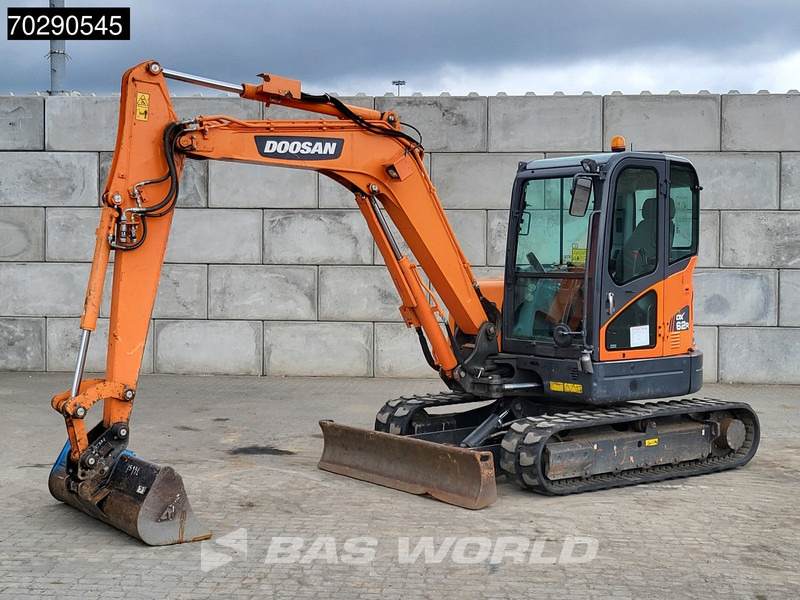 Doosan DX62R-3 3 BUCKETS - A/C - حفارة مصغرة: صور 3 Doosan DX62R-3 3 BUCKETS - A/C - حفارة مصغرة: صور 3