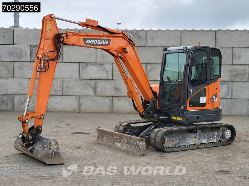 Doosan DX63-3 3 BUCKETS - A/C - حفارة مصغرة: صور 3 Doosan DX63-3 3 BUCKETS - A/C - حفارة مصغرة: صور 3