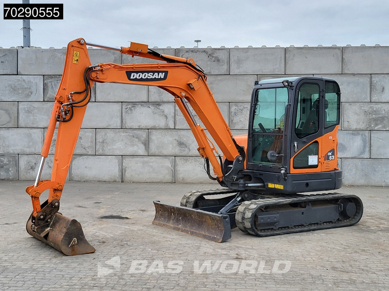 Doosan DX63-3 3 BUCKETS - A/C - حفارة مصغرة: صور 3 Doosan DX63-3 3 BUCKETS - A/C - حفارة مصغرة: صور 3