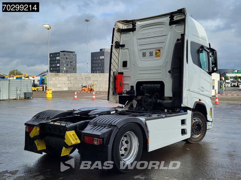 Ford F-Max 500 F-Max 4X2 Retarder 2xTanks Navi Standklima Euro 6 - شاحنة جرار: صور 5 Ford F-Max 500 F-Max 4X2 Retarder 2xTanks Navi Standklima Euro 6 - شاحنة جرار: صور 5