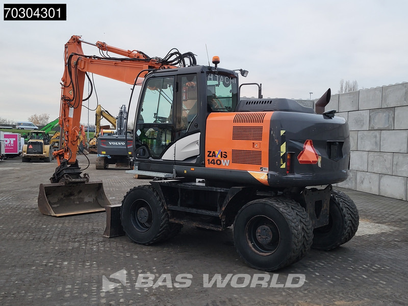 Hitachi ZX140W -5 - حفارة على عجلات: صور 2 Hitachi ZX140W -5 - حفارة على عجلات: صور 2