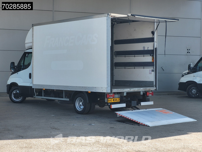 Iveco Daily 35C16 3.0L Laadklep Zijdeur Bakwagen Airco Cruise Euro6 Meubelbak Koffer 20m3 A/C Cruise control - الشاحنات الصغيرة صندوق مغلق: صور 2 Iveco Daily 35C16 3.0L Laadklep Zijdeur Bakwagen Airco Cruise Euro6 Meubelbak Koffer 20m3 A/C Cruise control - الشاحنات الصغيرة صندوق مغلق: صور 2