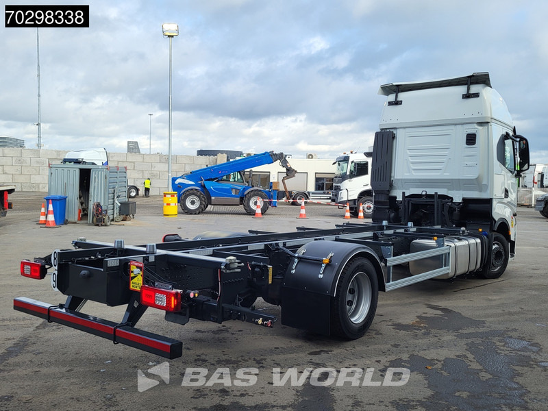 Iveco S-Way 460 4X2 NEW !! BDF Automatic Full air ACC Led Euro 6 - شاحنات الحاويات/ جسم علوي قابل للتغيير شاحنة: صور 5 Iveco S-Way 460 4X2 NEW !! BDF Automatic Full air ACC Led Euro 6 - شاحنات الحاويات/ جسم علوي قابل للتغيير شاحنة: صور 5