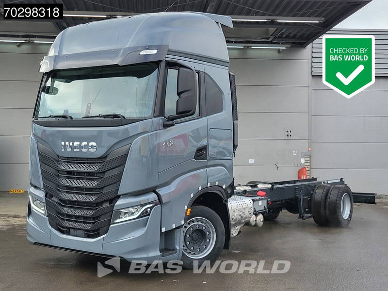 Iveco S-Way 460 4X2 NEW! Chassis FULL AIR ACC LED Euro 6 - الشاسيه شاحنة: صور 1 Iveco S-Way 460 4X2 NEW! Chassis FULL AIR ACC LED Euro 6 - الشاسيه شاحنة: صور 1