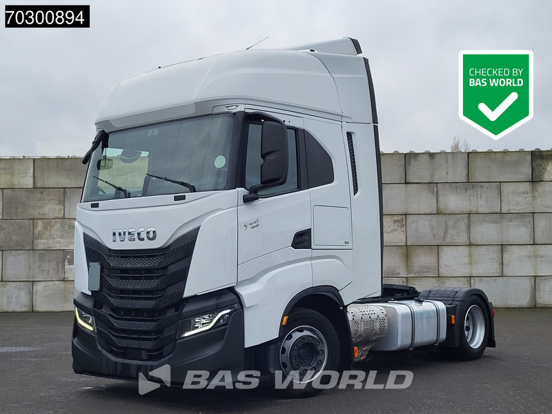 Iveco S-Way 460 S-Way 4X2 Mega Retarder 2xTanks ACC Euro 6 - شاحنة جرار: صور 1 Iveco S-Way 460 S-Way 4X2 Mega Retarder 2xTanks ACC Euro 6 - شاحنة جرار: صور 1