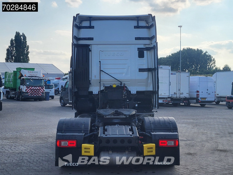 Iveco S-Way 460 S-Way 4X2 Retarder 2x LNG Tanks Navi ACC Alcoa's - شاحنة جرار: صور 5 Iveco S-Way 460 S-Way 4X2 Retarder 2x LNG Tanks Navi ACC Alcoa's - شاحنة جرار: صور 5