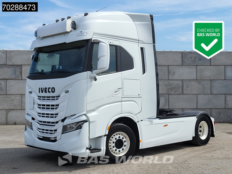 Iveco S-Way 510 S-Way 4X2 Full-Air 2xTanks Retarder Standklima Navi ACC LED Euro 6 - شاحنة جرار: صور 1 Iveco S-Way 510 S-Way 4X2 Full-Air 2xTanks Retarder Standklima Navi ACC LED Euro 6 - شاحنة جرار: صور 1