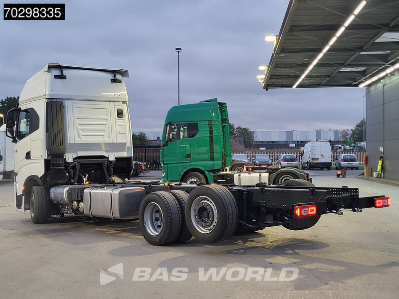 Iveco S-Way 530 6X2 NEW chassis! Retarder Standairco Lift+Steering-Axle Automatic LED ACC Euro 6 - الشاسيه شاحنة: صور 2 Iveco S-Way 530 6X2 NEW chassis! Retarder Standairco Lift+Steering-Axle Automatic LED ACC Euro 6 - الشاسيه شاحنة: صور 2