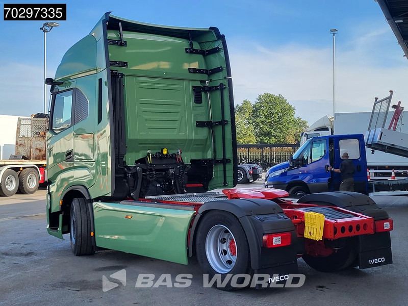 Iveco S-Way 580 4X2 NEW! Electric Steering Standklima Navi ACC LED Euro 6 - شاحنة جرار: صور 2 Iveco S-Way 580 4X2 NEW! Electric Steering Standklima Navi ACC LED Euro 6 - شاحنة جرار: صور 2