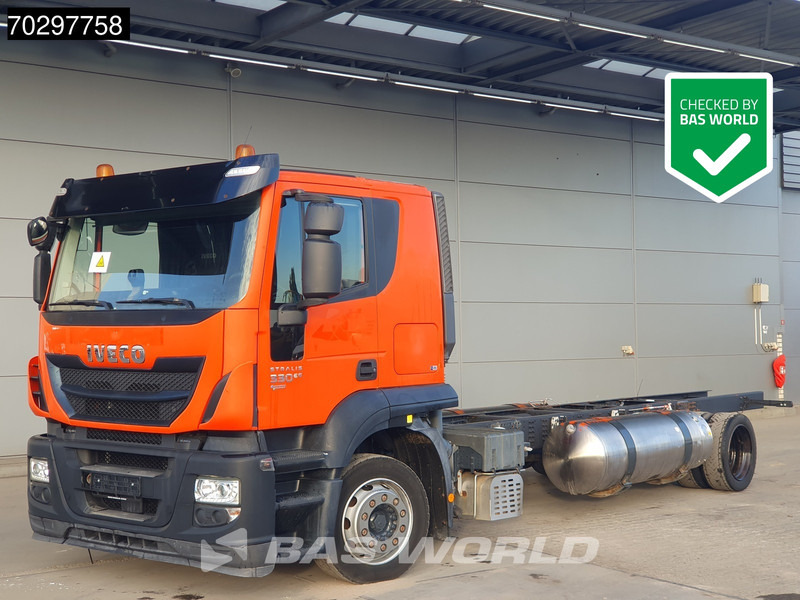 Iveco Stralis 330 4X2 NO REGISTRATION PAPERS LNG ACC Manual Retarder Euro 6 - الشاسيه شاحنة: صور 1 Iveco Stralis 330 4X2 NO REGISTRATION PAPERS LNG ACC Manual Retarder Euro 6 - الشاسيه شاحنة: صور 1