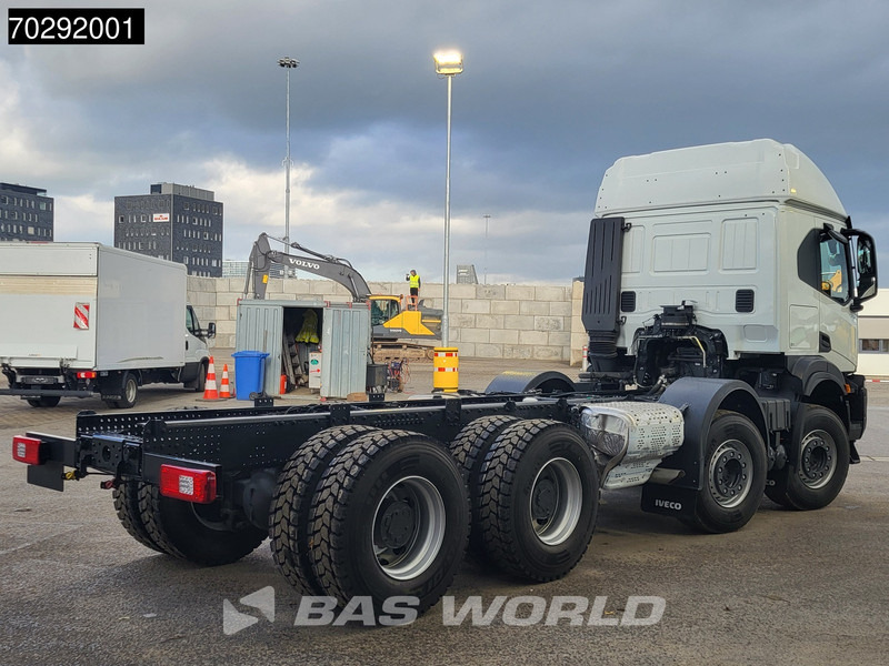 Iveco T-WAY 510 8X4 NEW! Retarder Big-Axle Steelsuspension LED Euro 6 - الشاسيه شاحنة: صور 5 Iveco T-WAY 510 8X4 NEW! Retarder Big-Axle Steelsuspension LED Euro 6 - الشاسيه شاحنة: صور 5