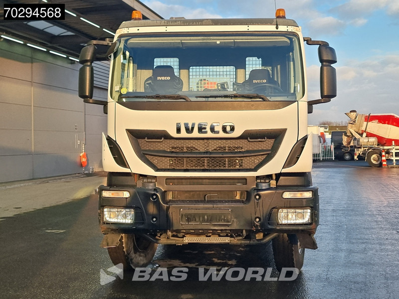 Iveco Trakker 360 6X4 ONLY CHASSIS! Full Steel Big-Axle Euro 6 - الشاسيه شاحنة: صور 5 Iveco Trakker 360 6X4 ONLY CHASSIS! Full Steel Big-Axle Euro 6 - الشاسيه شاحنة: صور 5